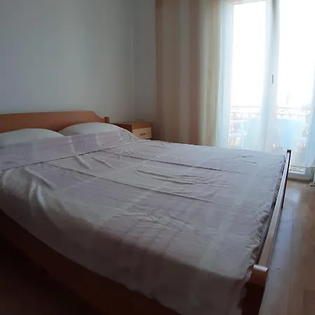Appartement Bella *